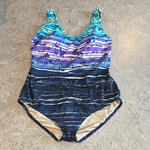 (J35) Delta Burke Blue and Purple One Piece Swimsuit - Picture 1 of 7